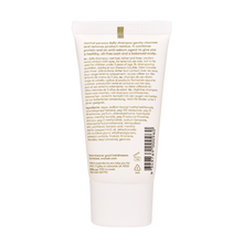 Load image into Gallery viewer, Normal Persons Daily Shampoo 30ml

